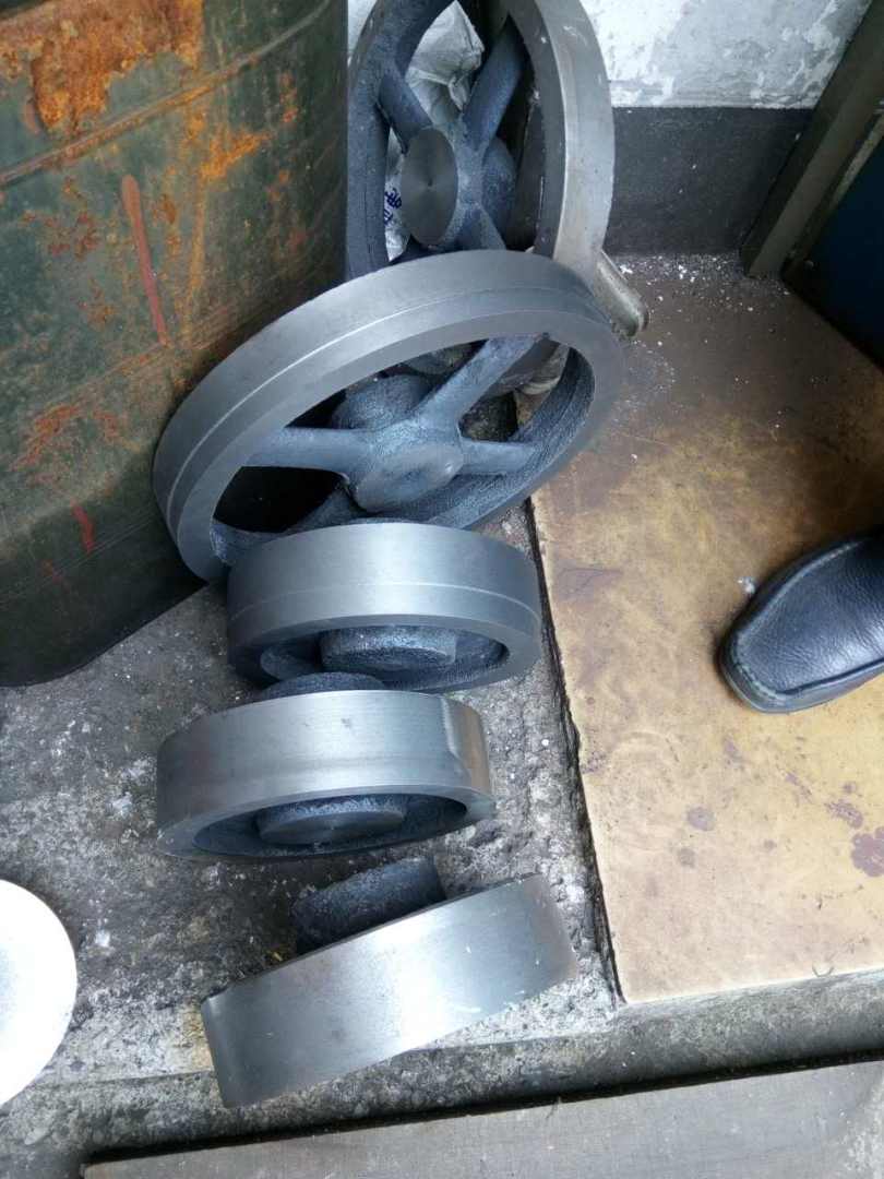 鑄件經加工打磨后.jpg