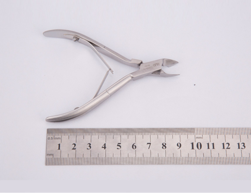 S22008-10 单关节骨剪-凹形/10cm 3.jpg