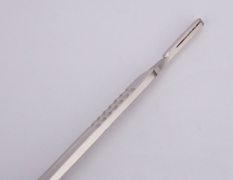 S32004-13 手術刀柄 4#（標準）-14cm 4.jpg
